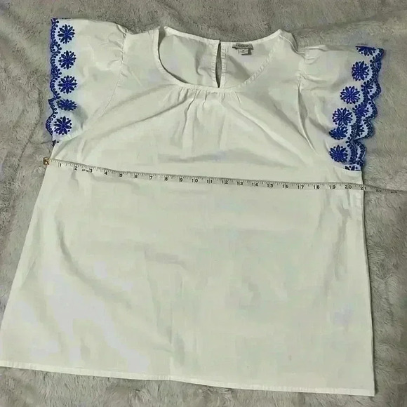 J.Crew White And Blue Embroidered Flutter Sleeve Top Size M - Picture 8 of 9